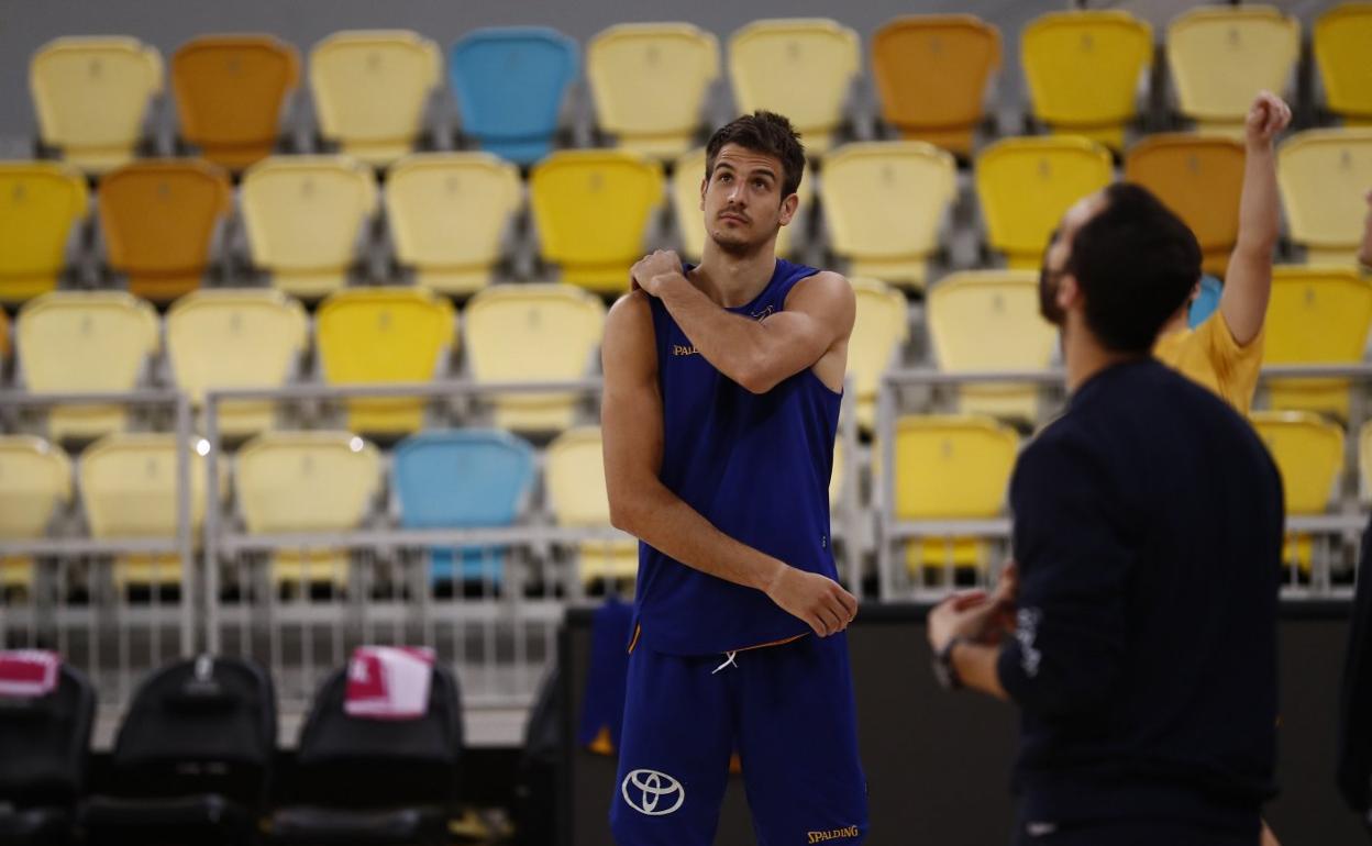 Brussino, durante un entrenamiento de esta semana. 