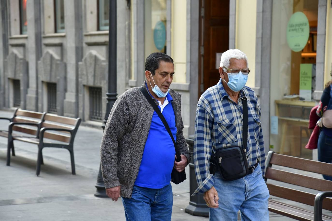 Fotos: Primer día sin mascarilla en Canarias