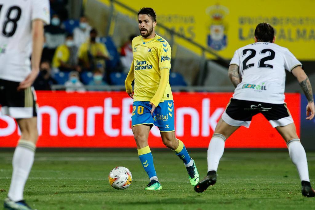 Imagen secundaria 1 - Borrón de una UD Las Palmas negada