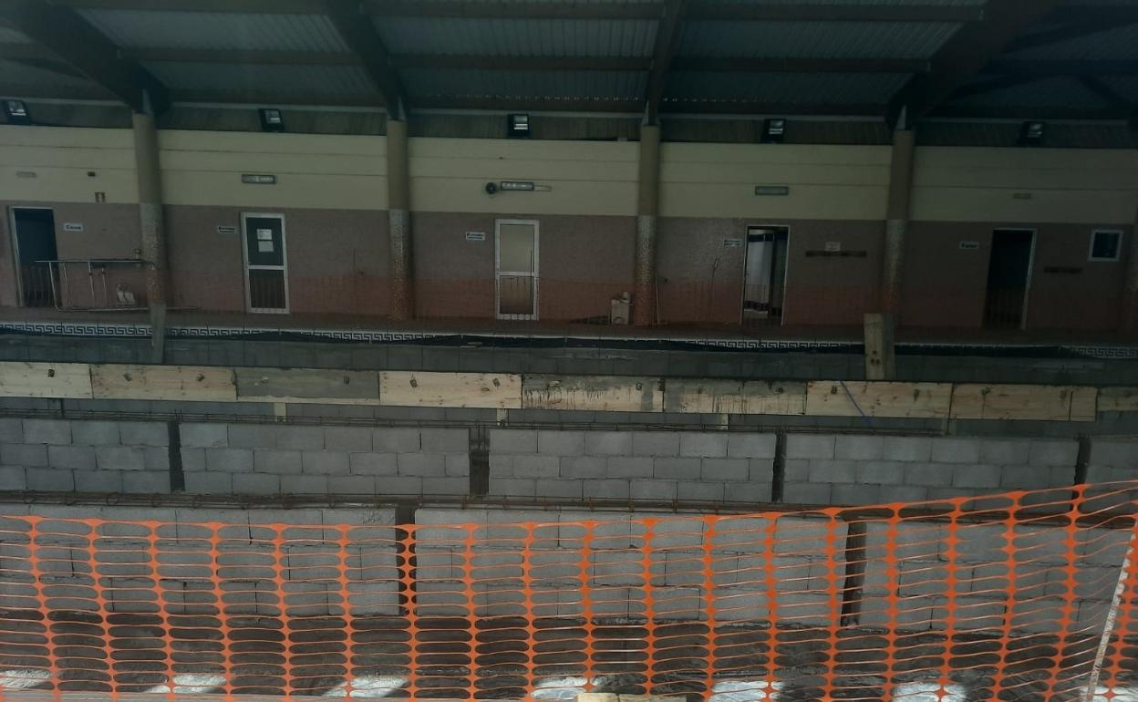 Estado actual de la piscina municipal de Firgas. 