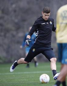 Imagen secundaria 2 - La UD Las Palmas no tiene excusas: camina o revienta