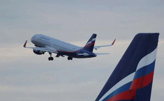 España cierra el espacio aéreo a las aerolíneas rusas