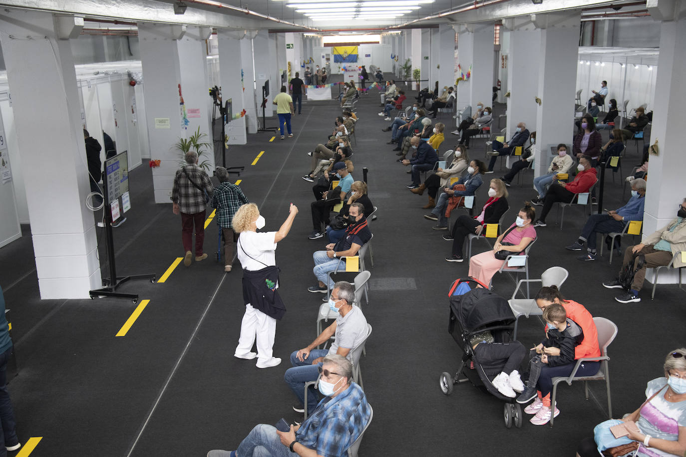 Sala de espera en un punto de vacunación. 