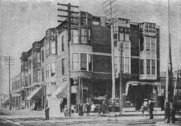 El caatillo, edificio de Chicago diseñado por Holmes donde mató e incineró a muchas de sus víctimas. 