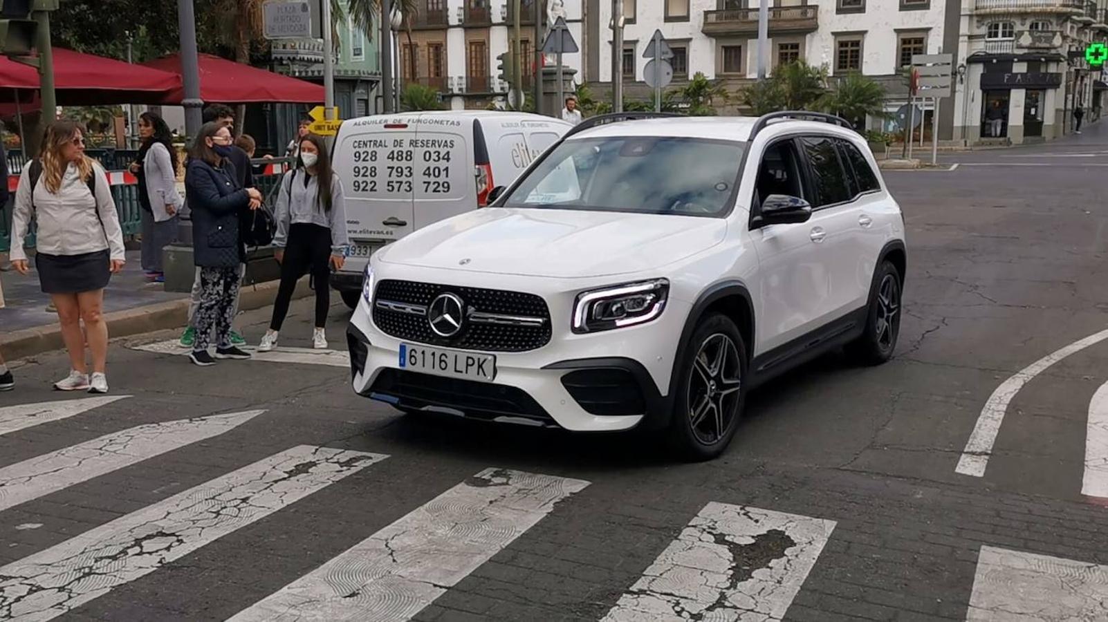 Fotos: JLo, en el Gabinete Literario