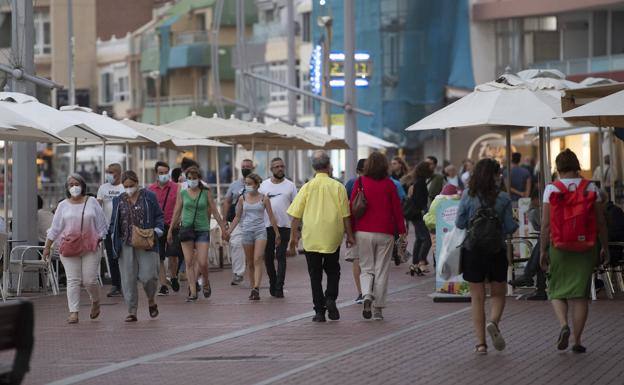 Las islas suman tres muertes y 1.762 casos nuevos de covid
