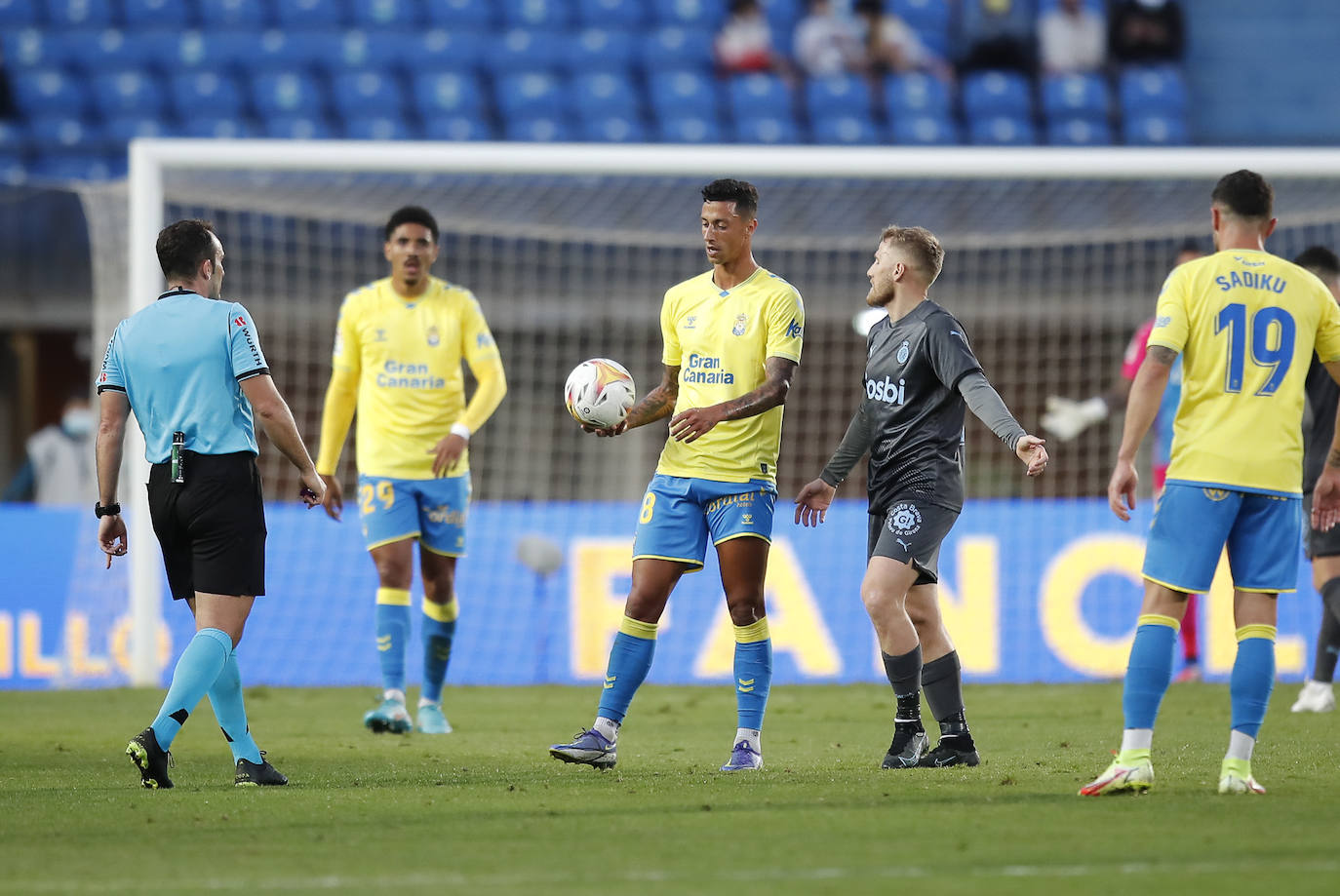 Imagen secundaria 2 - El retroceso de futbolistas que debían dar un paso al frente en la UD Las Palmas