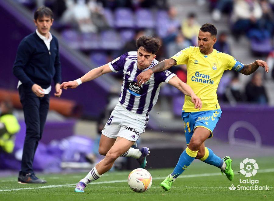 Fotos: La UD Las Palmas se impone al Valladolid