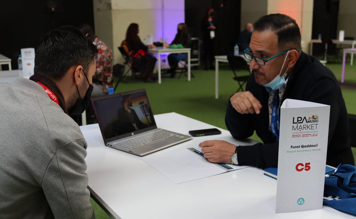 Una de las reuniones celebradas en LPA Music Market. 