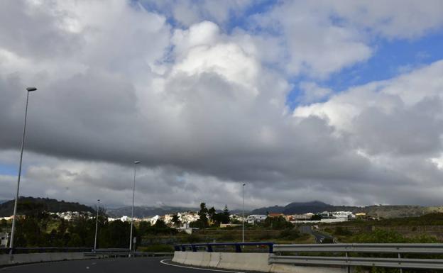 Imagen principal - Gran Canaria, también en aviso amarillo por rachas de viento y precipitación acumulada