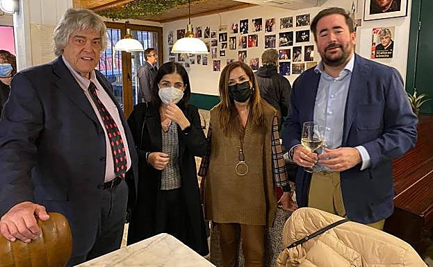 De izquierda a derecha: Senante, Darias, Padrón y Miño durante le acto. 