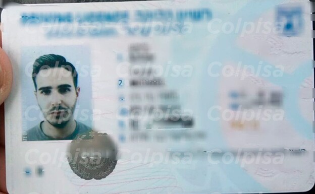 El falso documento de identidad donde el timador de Tinder afirma ser Michael Biton.