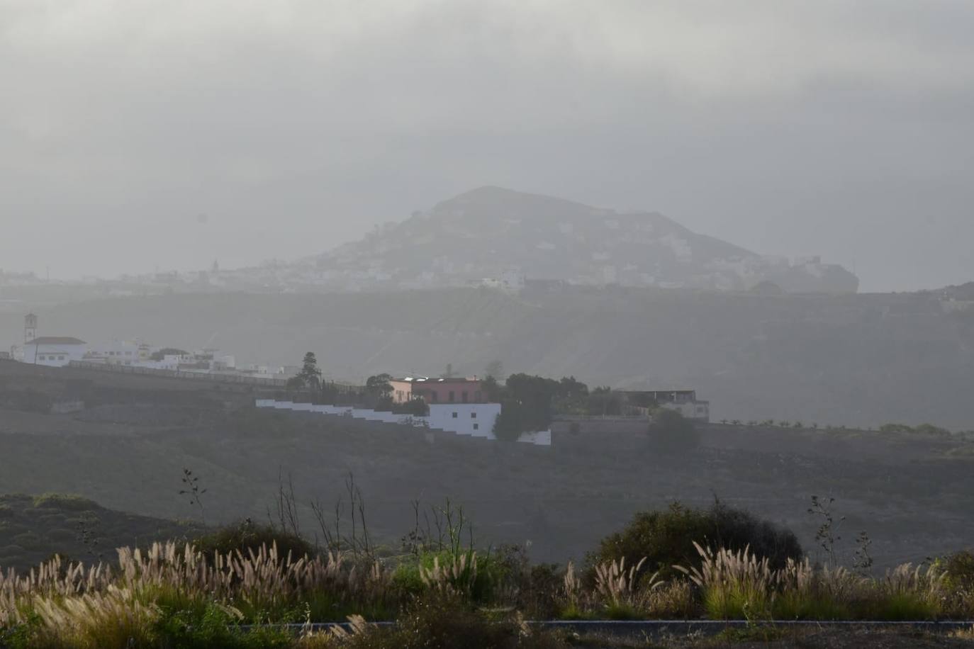 Fotos: Vuelve la calima