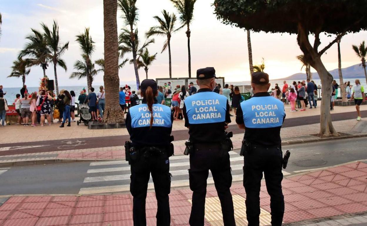 Dos detenidos, entre ellos un menor, por robar en establecimientos comerciales en Lanzarote