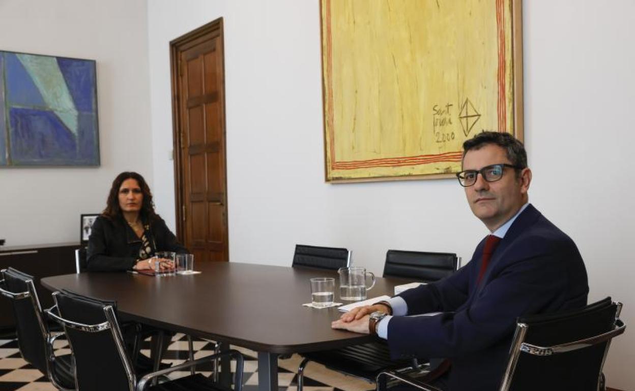 El ministro de la Presidencia, Félix Bolaños, y la consellera de la Presidencia, Laura Vilagrà, se reúnen en Barcelona.