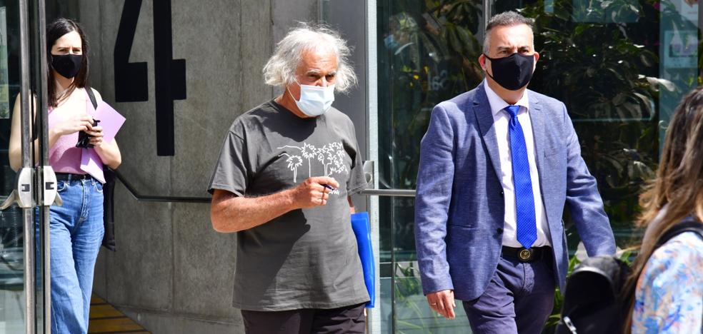 Báez, tras declarar. 