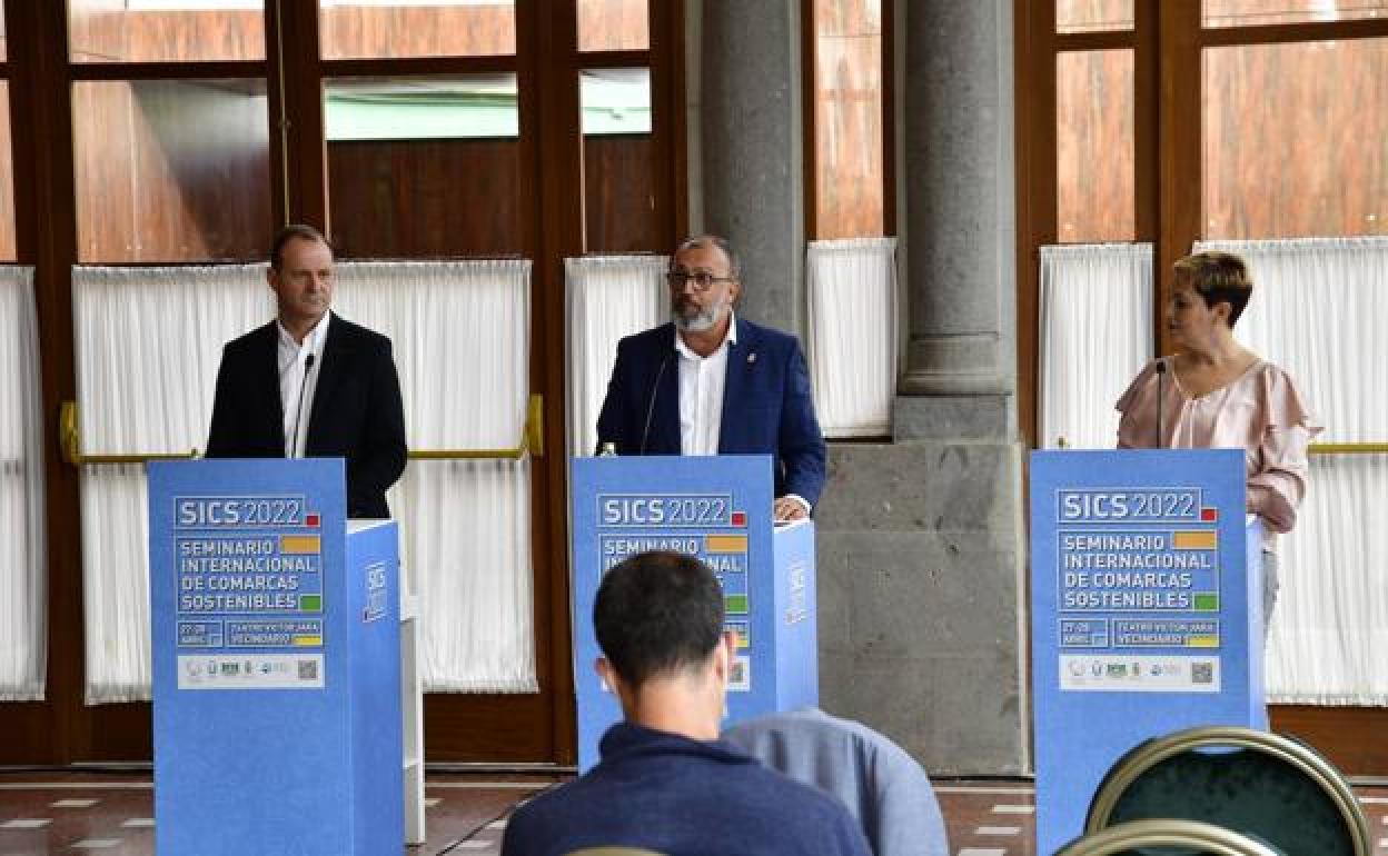 Los alcaldes del sureste, el día en que presentaron el seminario. 