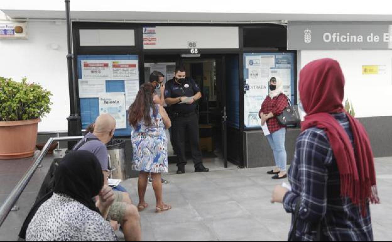 Imagen de una oficina del Servicio Canario de Empleo de Arrecife (Lanzarote). 