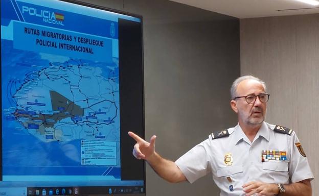 Martínez asegura que Marruecos controla «muchísimo más» la salida de pateras a Canarias