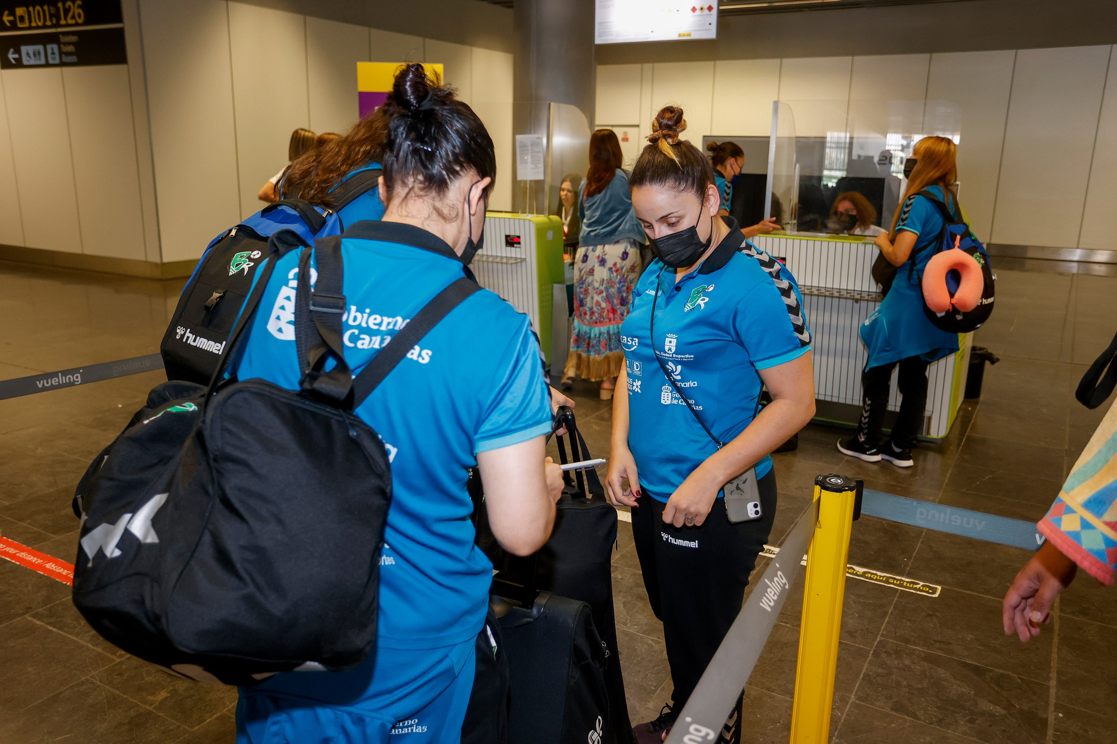 Fotos: El Rocasa emprende el viaje de la ilusión