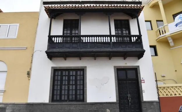 Fachada de la casa que es objeto de la polémica en el paseo de Las Canteras. 