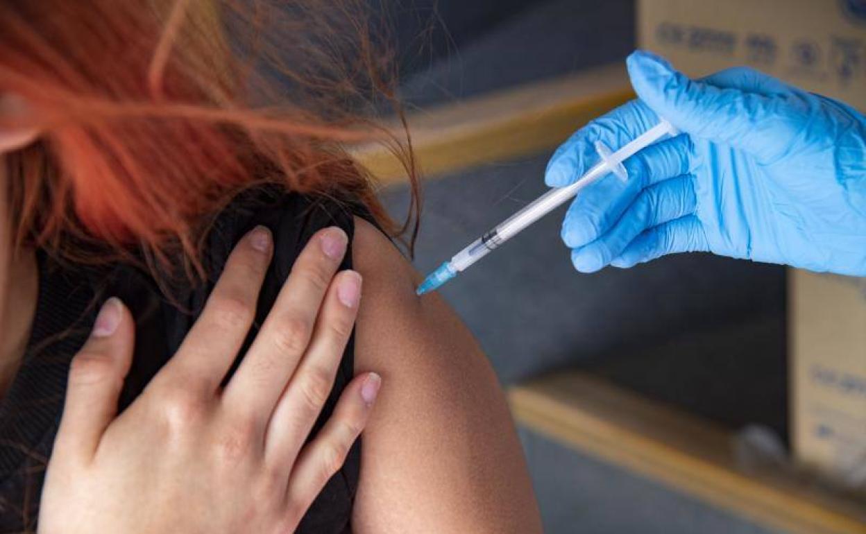 Sanidad notifica seis nuevos fallecidos por la covid-19 en Canarias