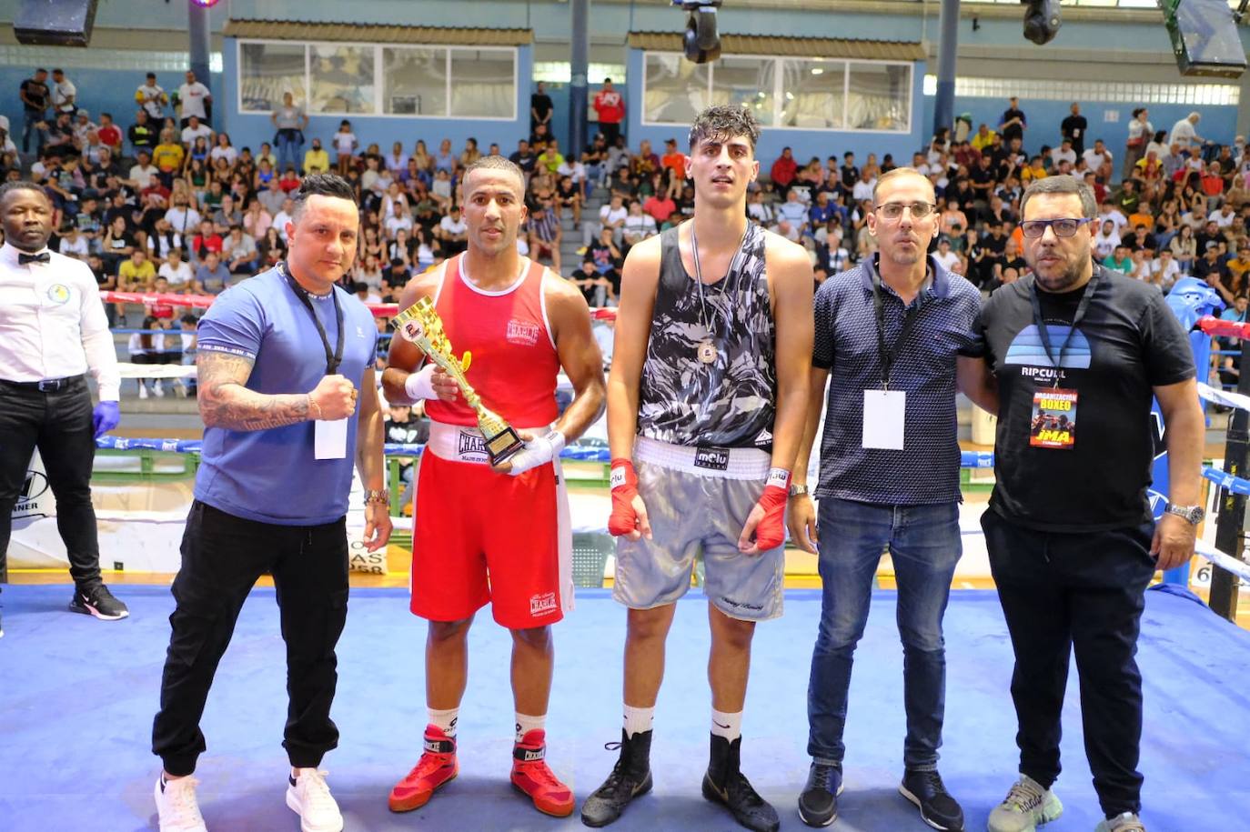 Fotos: La Copa Ciudad de Las Palmas de Gran Canaria de boxeo llenó el Juan Beltrán Sierra