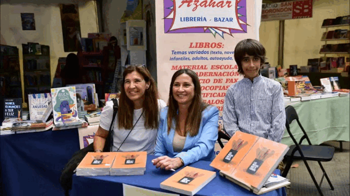 Vanesa Delgado presenta en la Feria del Libro 'Las recetas que te cuento'. 