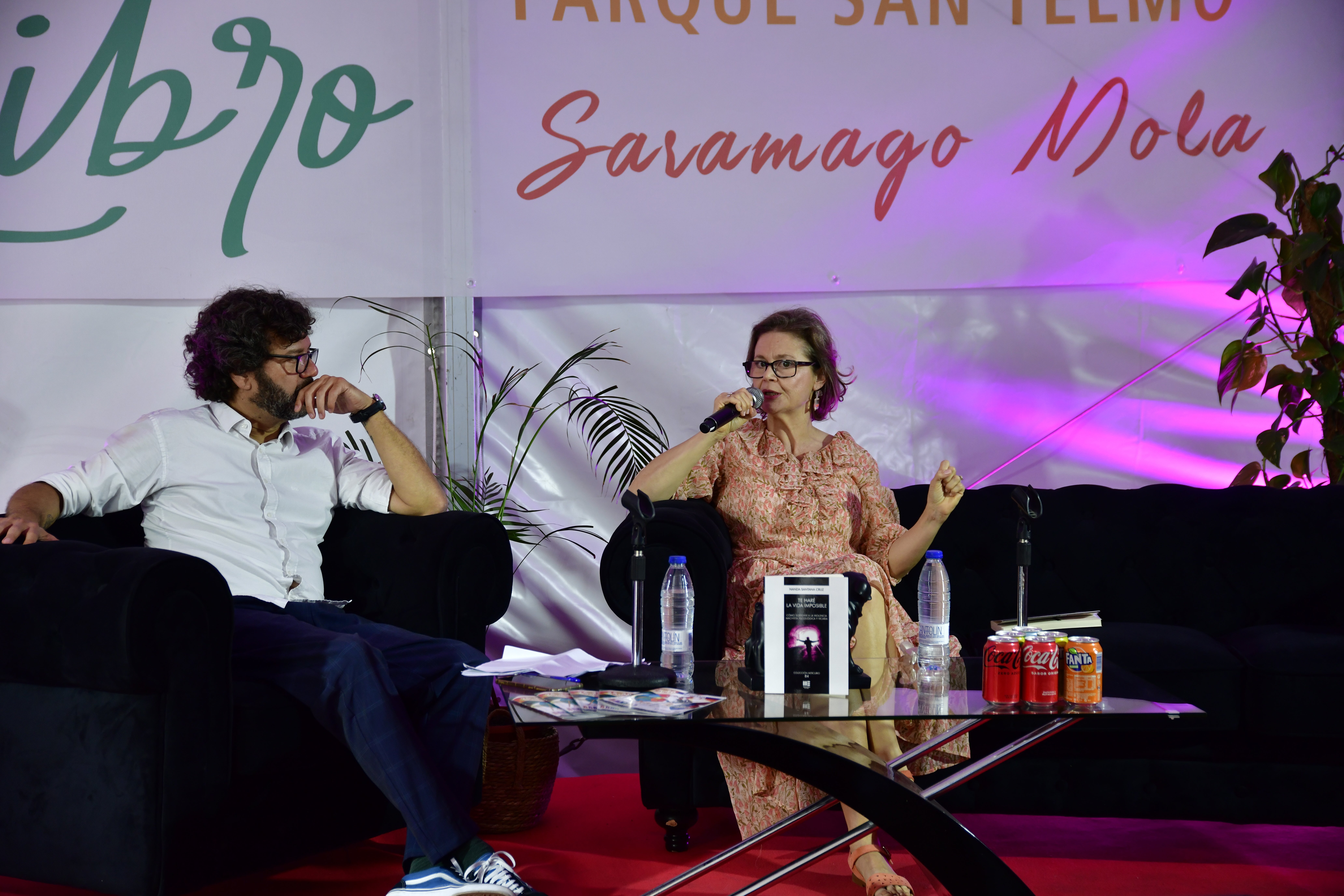 Fotos: Pasión por los libros en San Telmo