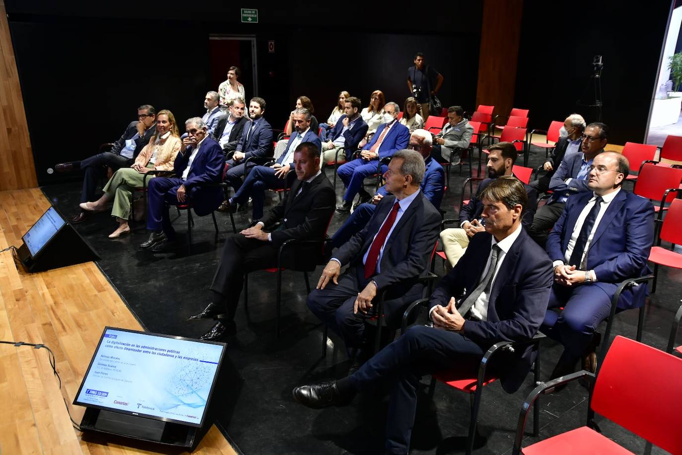 Fotos: La digitalización en las administraciones, a debate en CANARIAS7