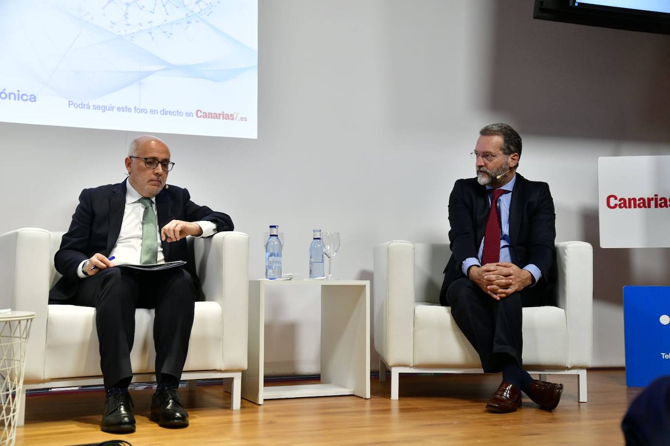 Fotos: La digitalización en las administraciones, a debate en CANARIAS7