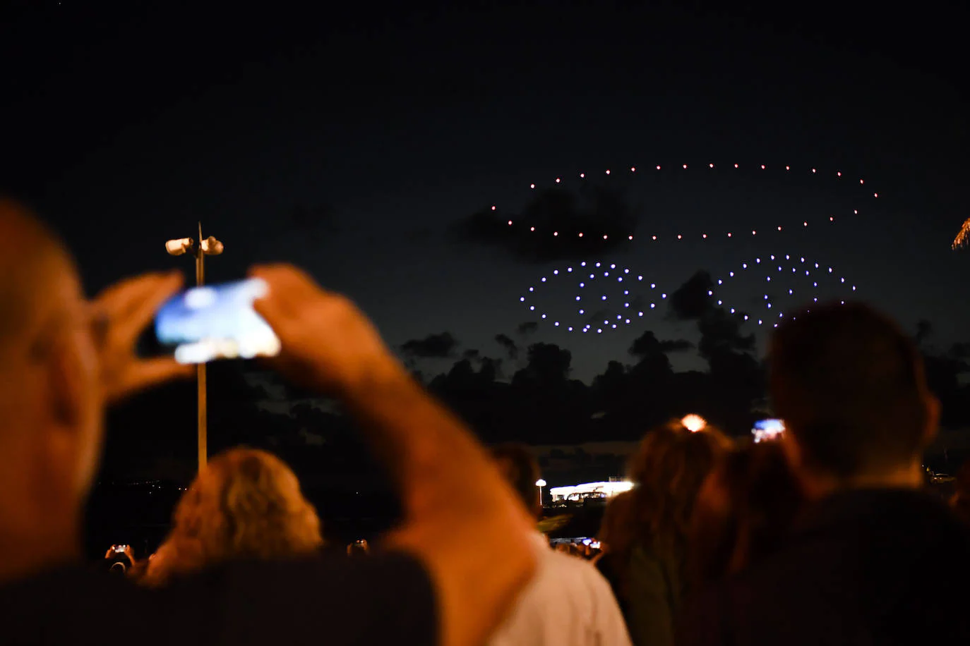 Fotos: Espectáculo de Drones en Las Canteras