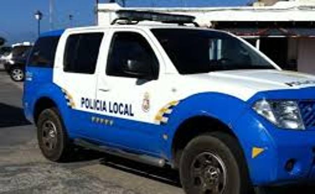 Localizan a un conductor que huyó tras chocar contra otro coche en La Palma