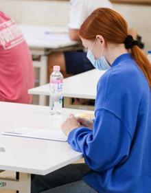 Imagen secundaria 2 - La EBAU aborda la guerra de Ucrania