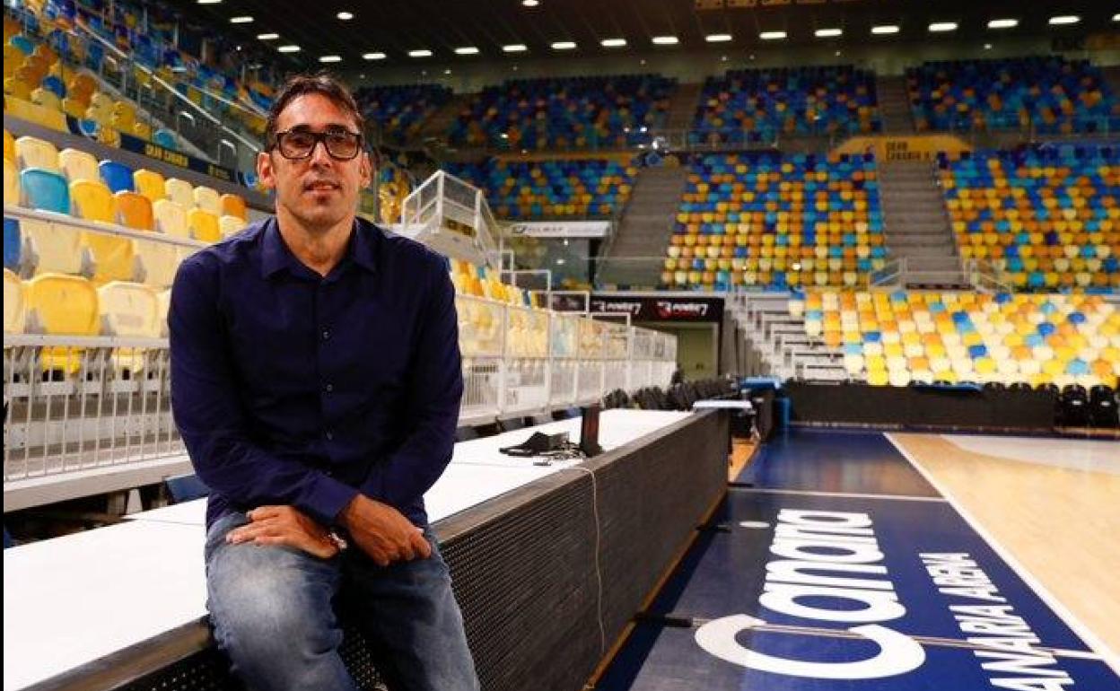 Willy Villar amplía su vinculación al Club claretiano hasta la temportada 2024-2025. 