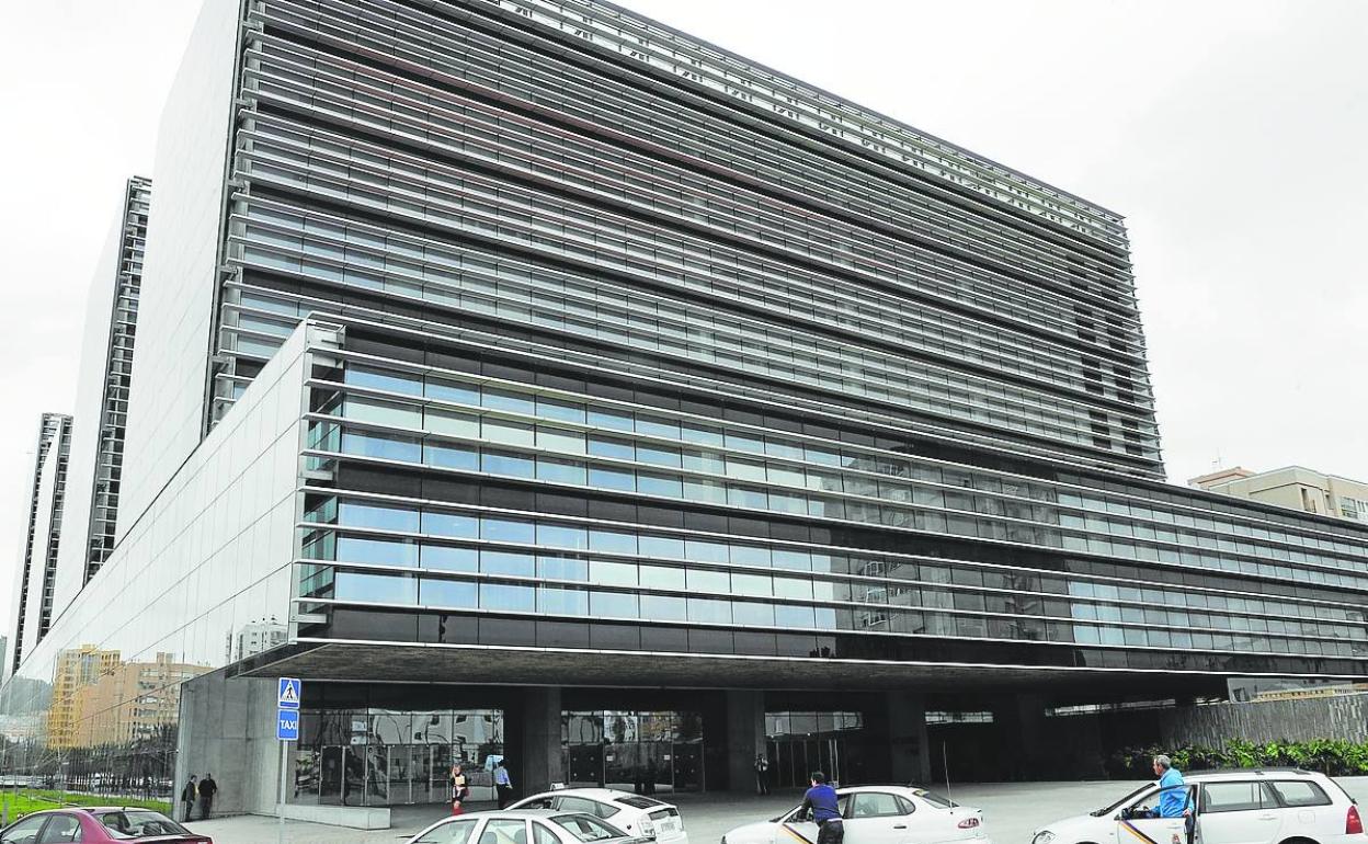 Imagen de archivo de la sede de la Ciudad de la Justicia, en la capital grancanaria. 
