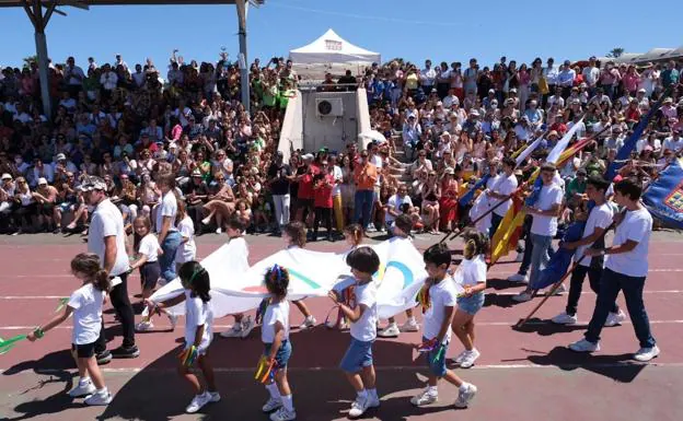 Los más pequeños disfrutaron a lo grande en la inauguración. 