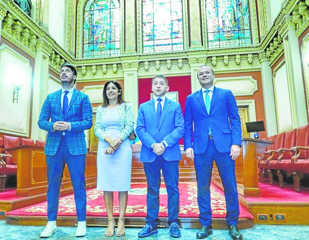 Luis Yeray Gutiérrez, Carmen Hernández, José Manuel Bermúdez y Augusto Hidalgo. 