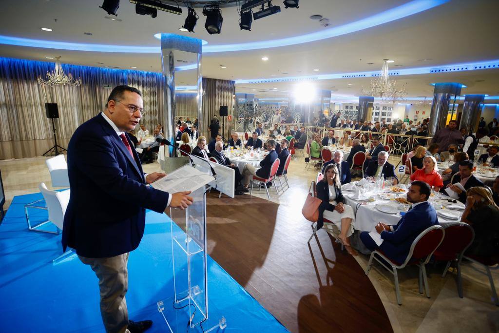 Fotos: El PP presenta su programa económico