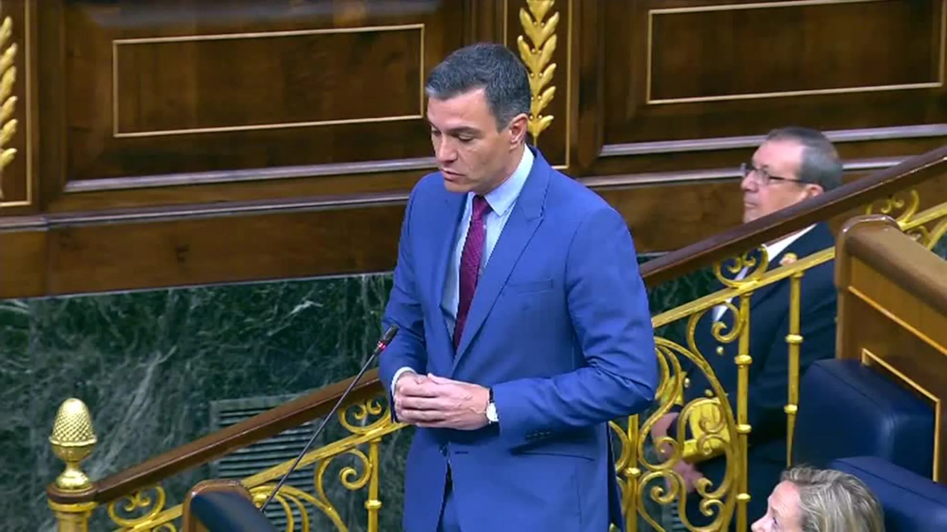 Pedro Sánchez Anuncia Una Rebaja Del IVA De La Luz Del 10% Al 5% ...