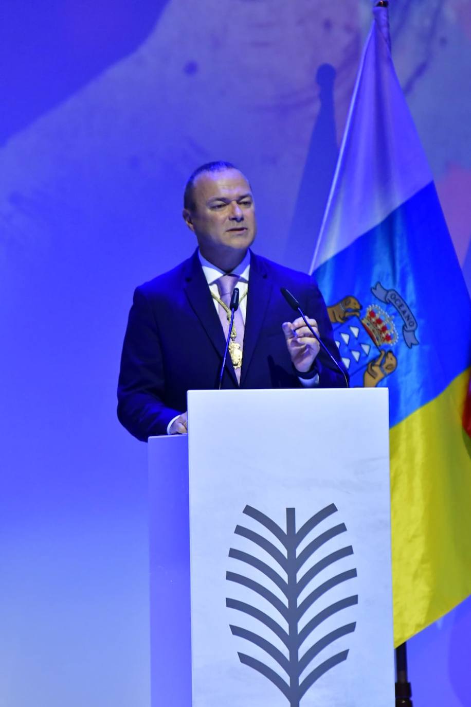 Fotos: La capital grancanaria destaca la labor de 23 personalidades e instituciones en su 544 aniversario