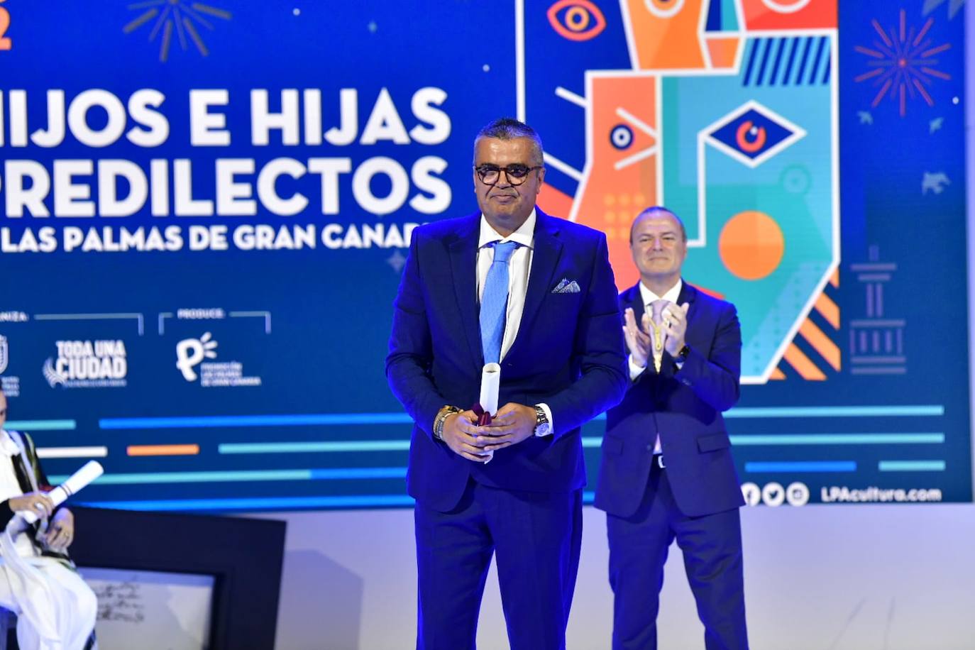 Fotos: La capital grancanaria destaca la labor de 23 personalidades e instituciones en su 544 aniversario