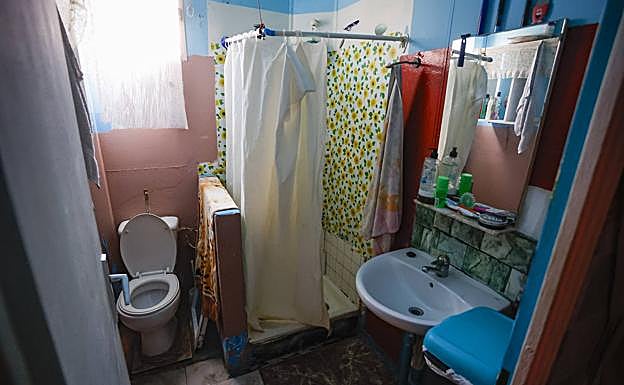Baño de la vivienda. 