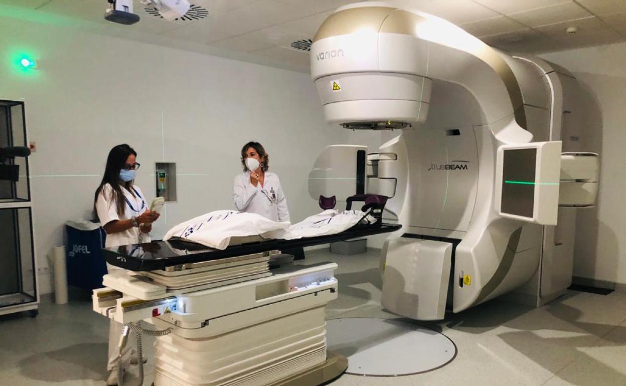 Parte del equipo sanitario que atenderá a los pacientes oncológicos que requieran radioterapia. 