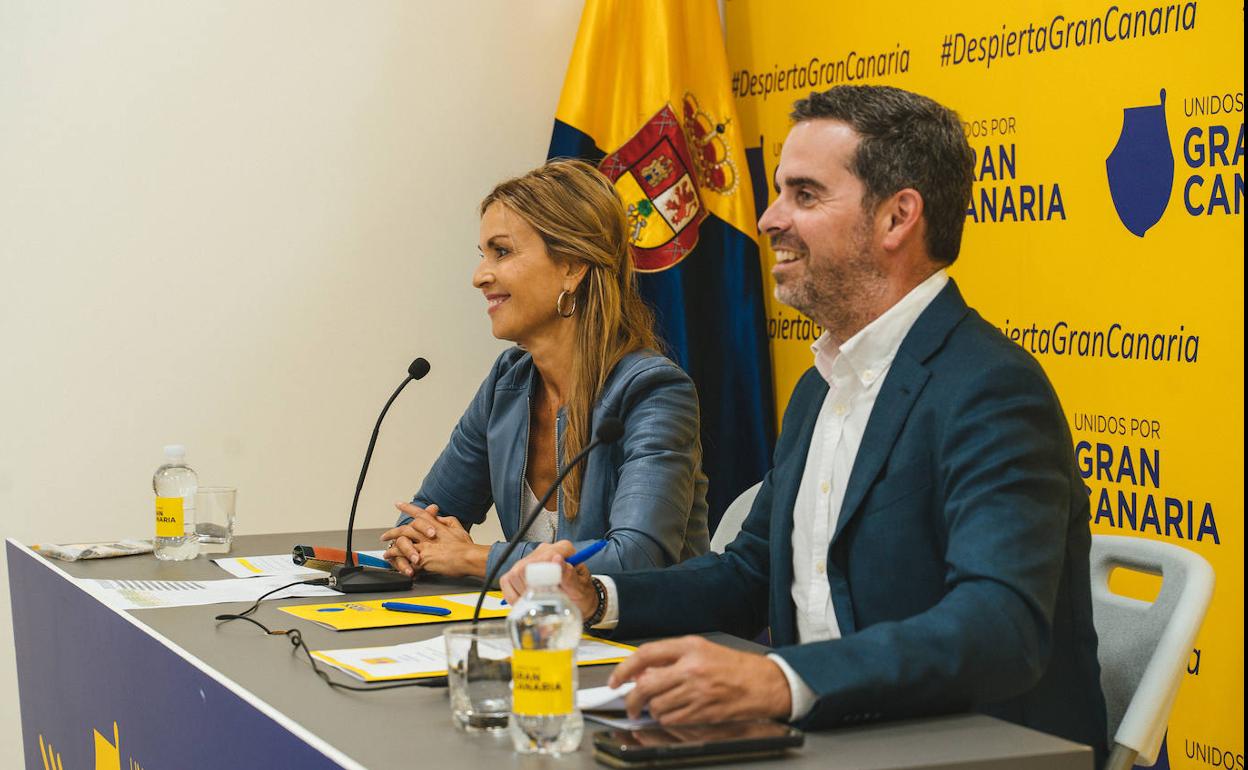 Lucas Bravo de Laguna y Carmen León. 