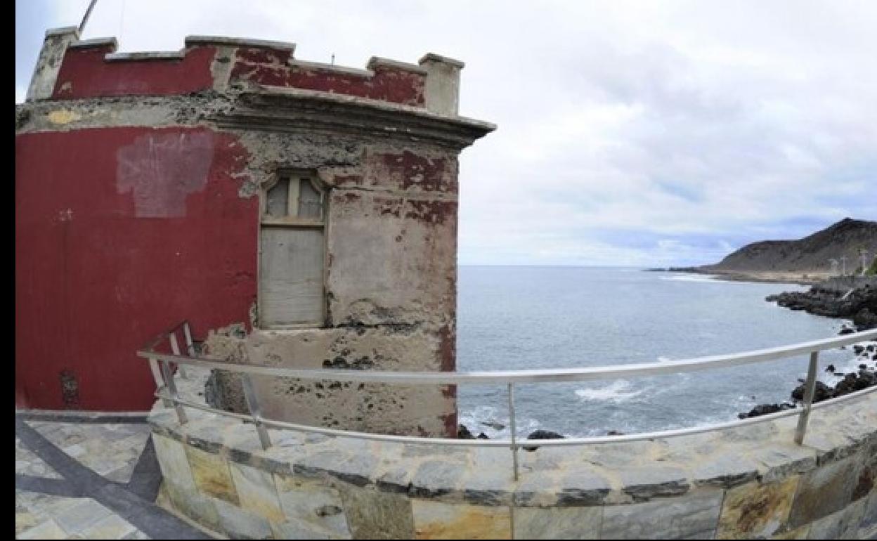 El ayuntamiento se compromete a preservar la Casa Roja de la isleta