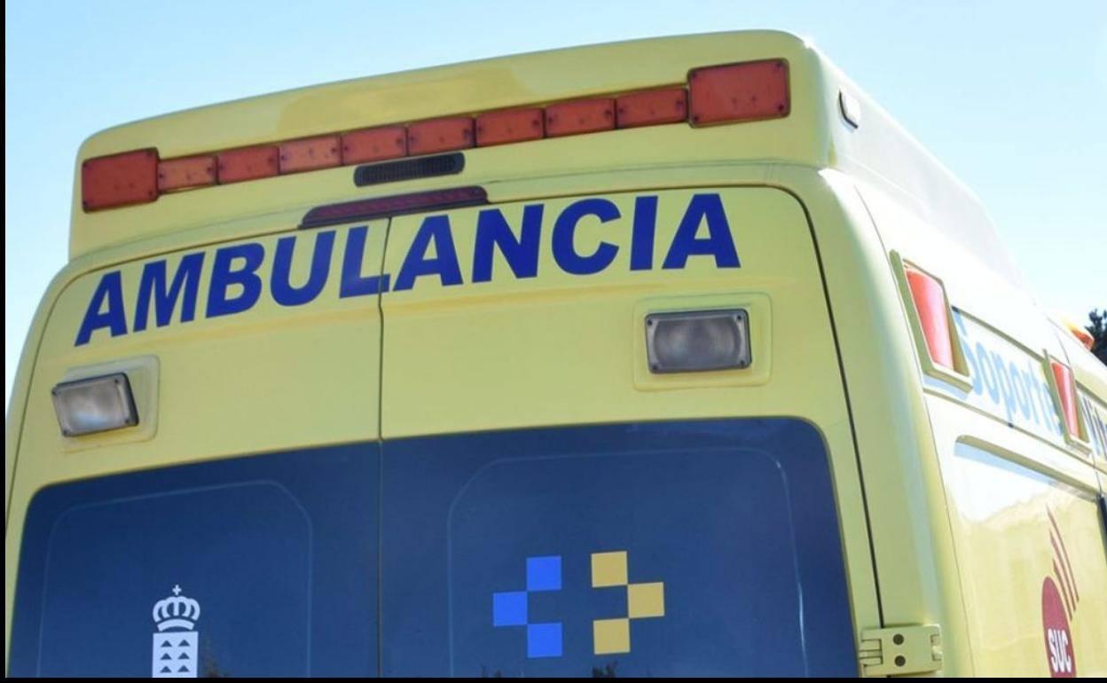 Imagen de archivo de una ambulancia del SUC.