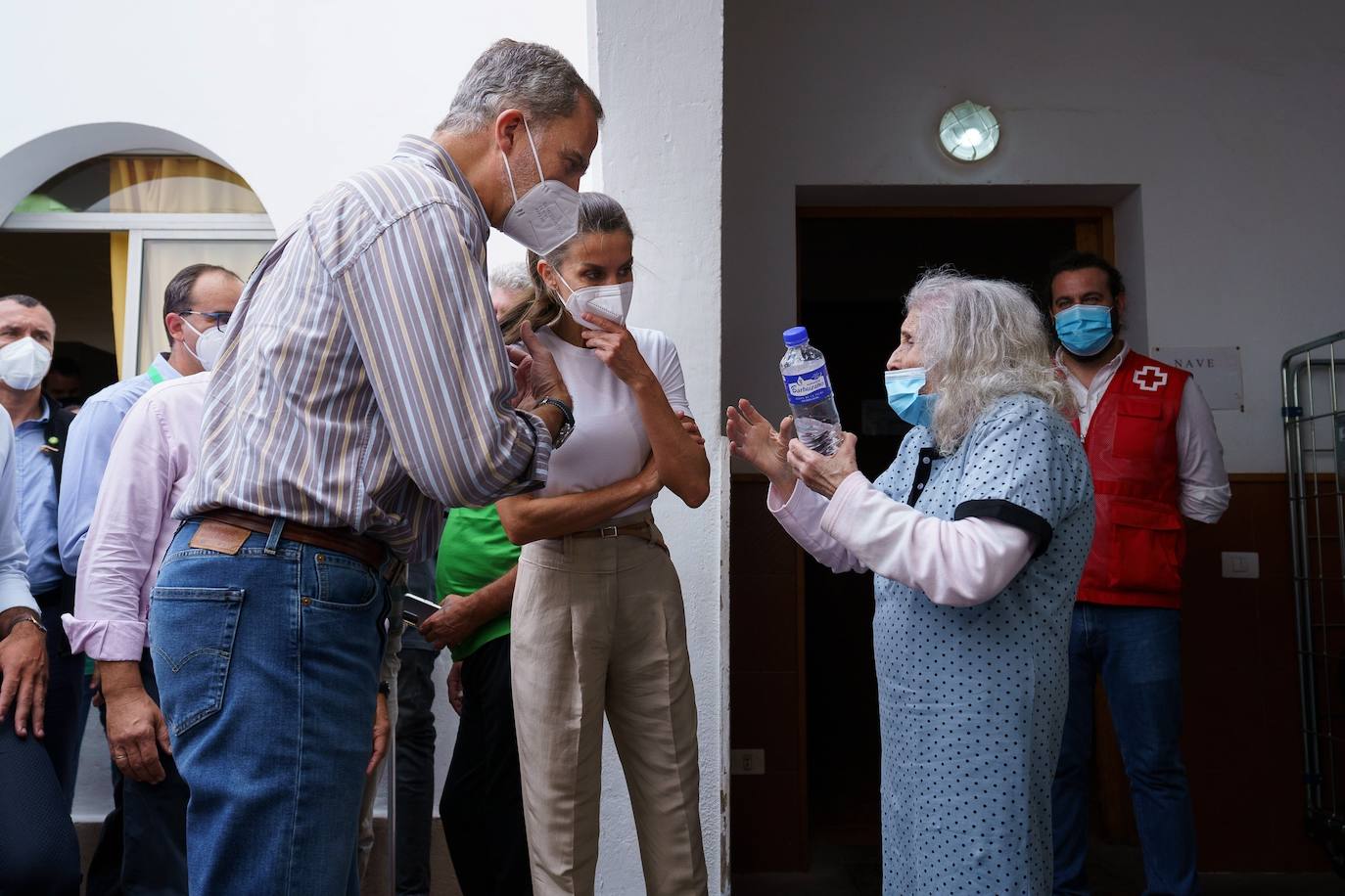 Los Reyes de España y todos los líderes políticos se interesaron por la situación de los palmeros.