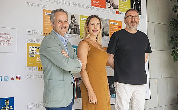 Manuel Pineda, Guacimara Medina y Gonzalo Ubani, este lunes. 