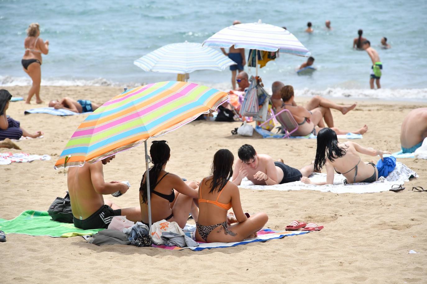 Fotos: Baja el calor en Canarias pero sigue rozando los 30ºC